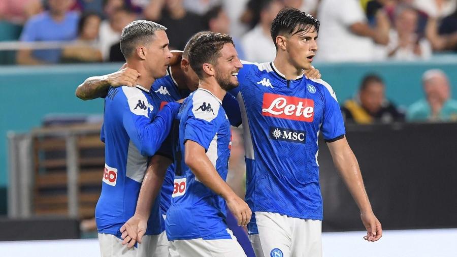 Jogadores do Napoli comemoram gol - Divulgação/Napoli