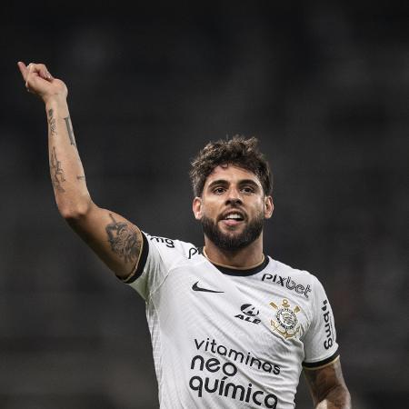 Yuri Alberto comemora primeiro gol do Corinthians contra o Água Santa. - Marco Galvão/www.fotoarena.com.br