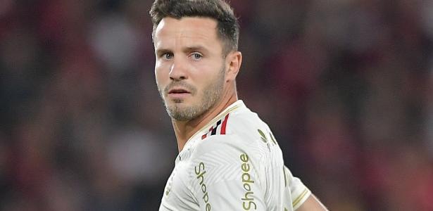 Saúl reforça o Flamengo: A Nação comemora o retorno do guerreiro para o clássico contra o Vasco!