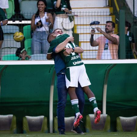 Vagner Mancini comanda o Goiás na Série B