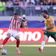Austr&aacute;lia agradece retranca, avan&ccedil;a com empate, e Paraguai aguarda vaga