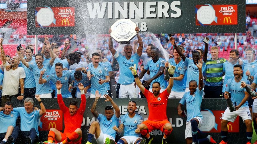 Manchester City comemora título da Supercopa da Inglaterra - PHIL NOBLE/Reuters