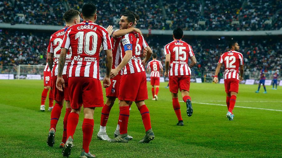Jogadores do Atlético de Madri comemoram gol no duelo contra o Barcelona - Francois Nel/Getty Images