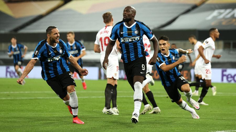 Lukaku comemorando gol da Inter de Milão - Lars Baron/Getty Images