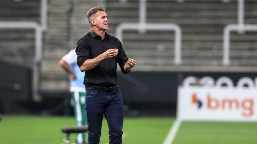 Técnico Vagner Mancini comanda o Corinthians à beira do campo - Rodrigo Coca/Agência Corinthians