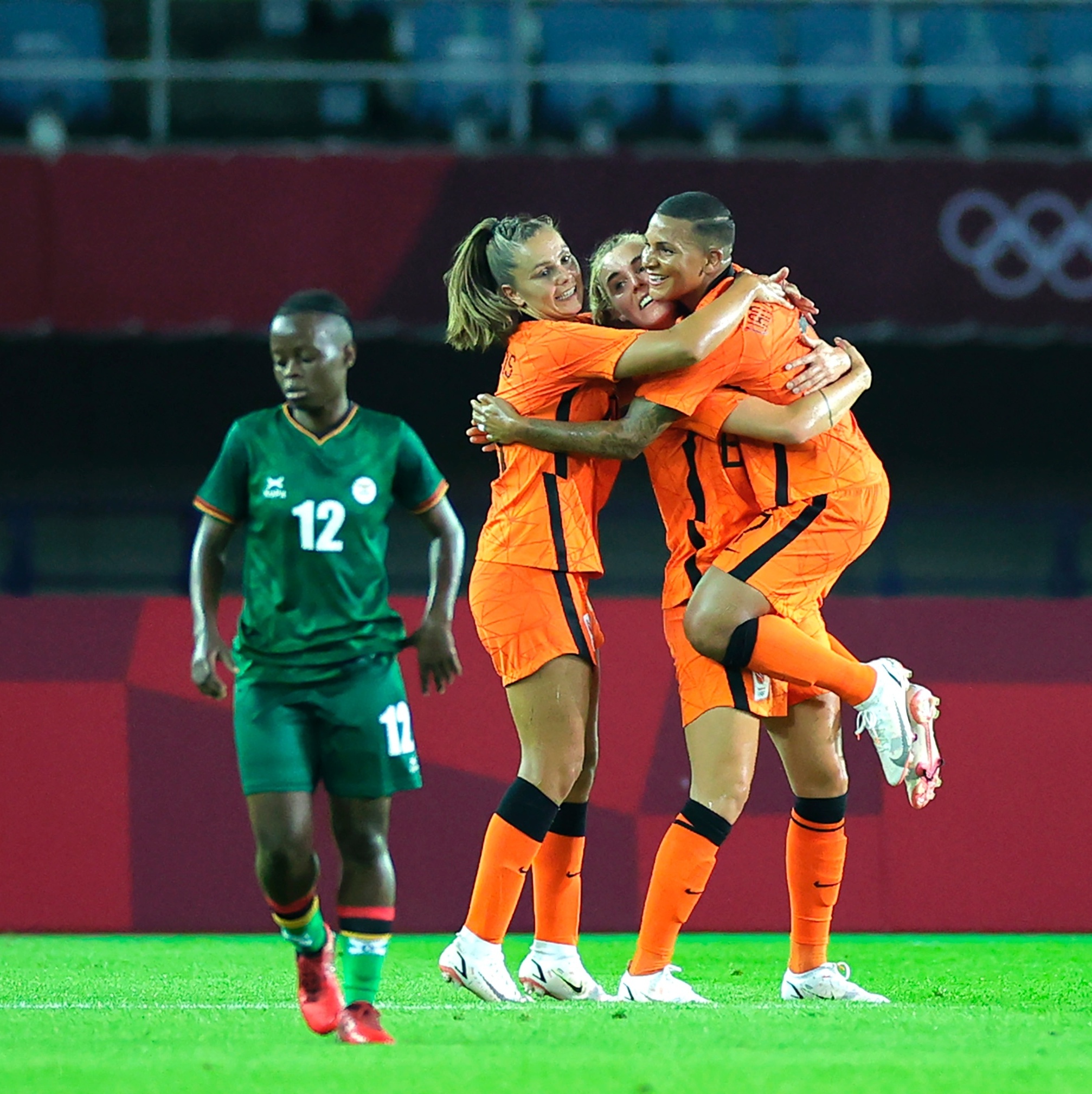 Em estreia na Olimpíada, futebol feminino do Brasil goleia China