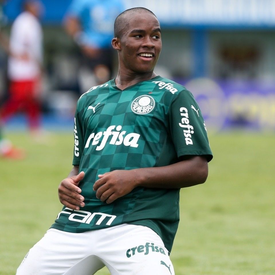 Copinha: Em fim de jogo tenso, Palmeiras bate São Paulo e vai à final