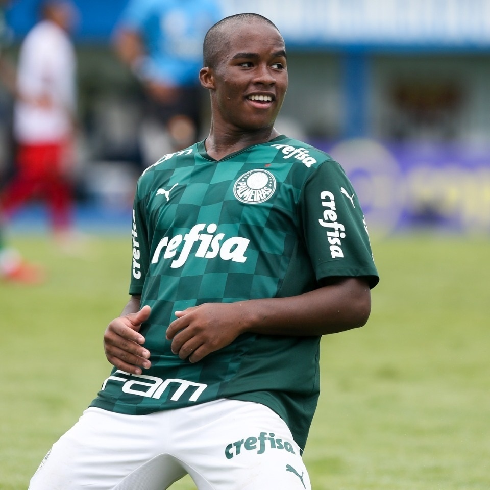 Agora o Palmeiras tem Copinha, Completando a jogada