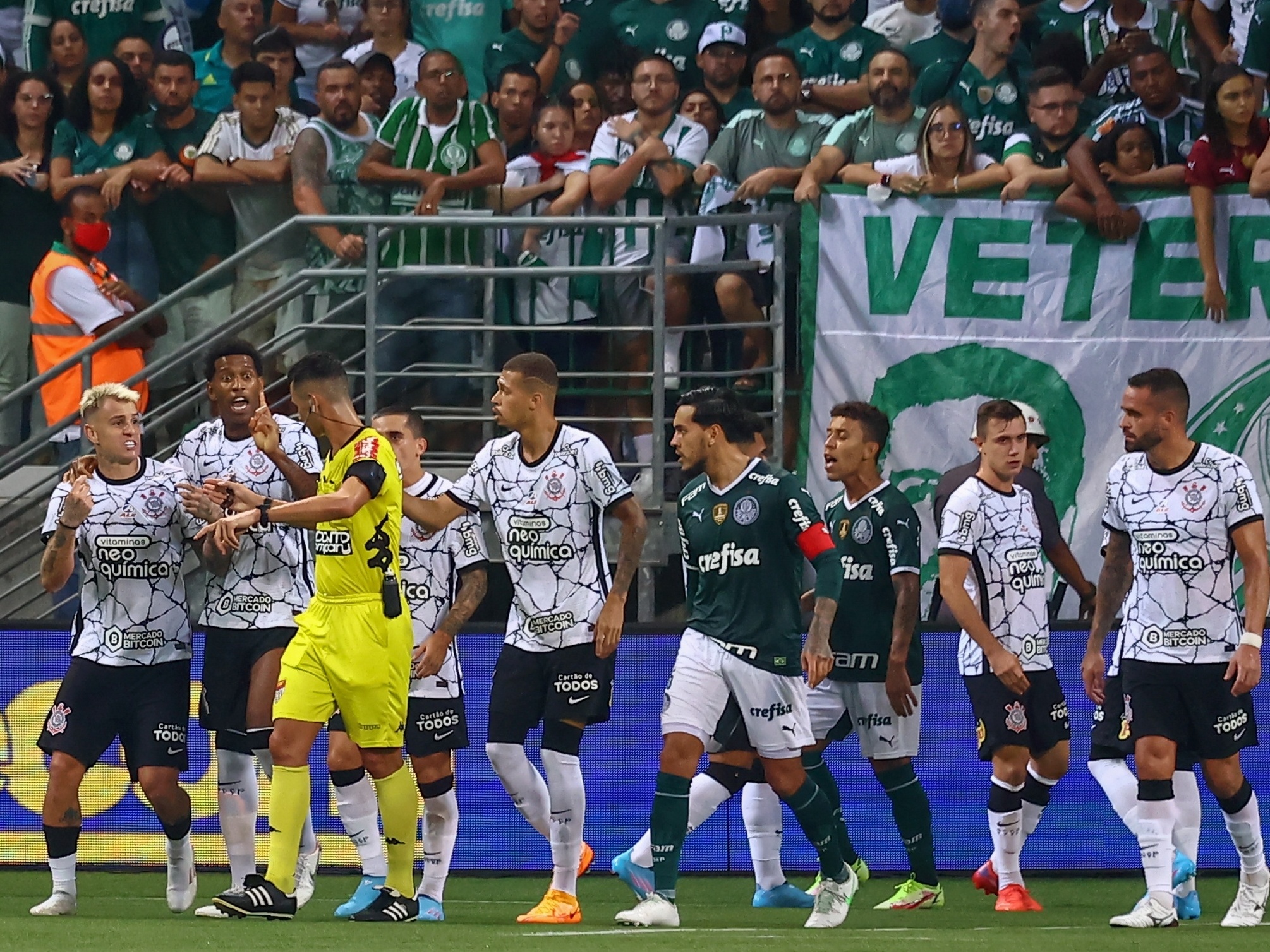 Jogando em casa pela Série C do Campeonato Brasileiro, Confiança perde por  3 a 2 a terceira partida seguida - FaxAju