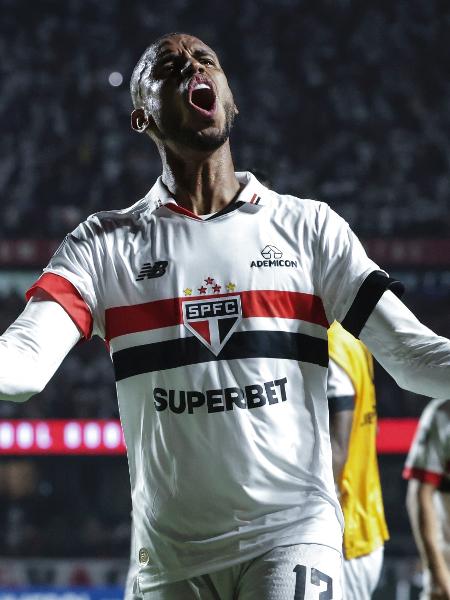 André Silva vibra com bom início pelo São Paulo