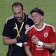 Astro do Al Ahly quebra clavícula, sai aos 13 min e está fora do Mundial