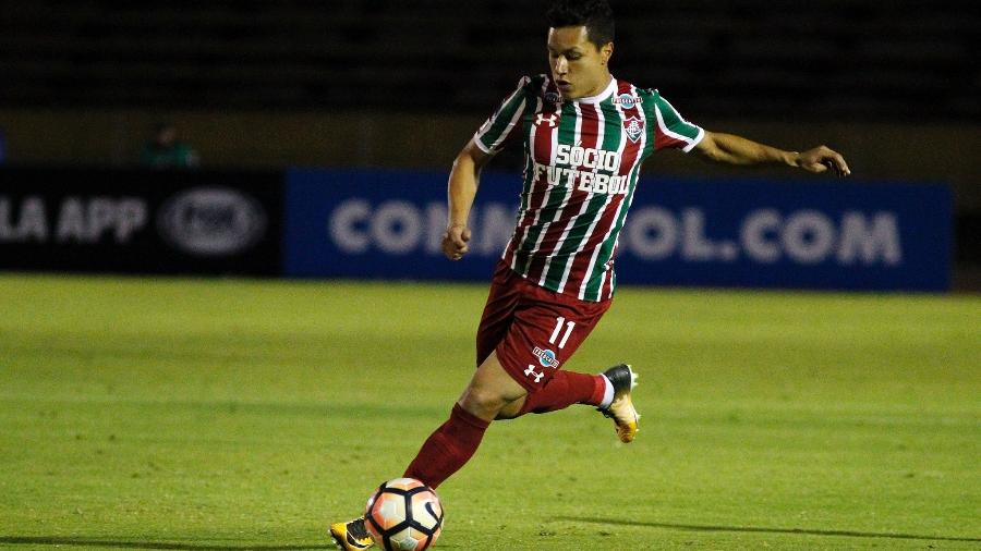 Lateral esquerdo Marlon volta ao Brasil, mas não sabe se fica no Fluminense - Nelson Perez/Fluminense FC