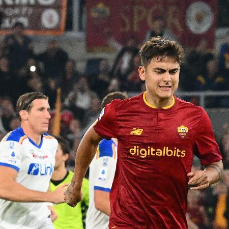 Dybala sente lesão em partida da Roma contra o Lecce, pelo Campeonato Italiano. - VINCENZO PINTO/AFP