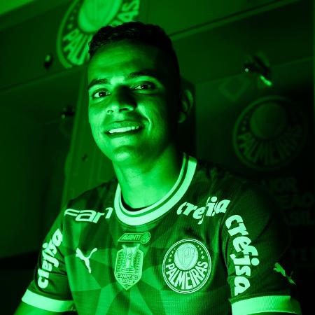 Bruno Rodrigues fechou com o Palmeiras até 2028