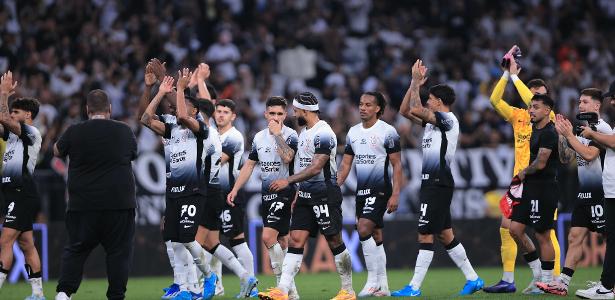 Corinthians voa alto com força do grupo, dispensando protagonistas individualistas.