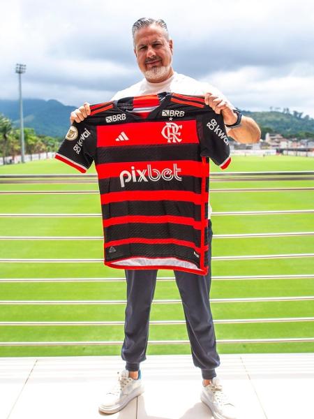 José Boto conheceu as instalações do Flamengo no Ninho do Urubu