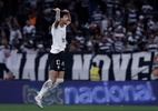 Gustavo Henrique vira peça-chave para unir elenco do Corinthians na crise