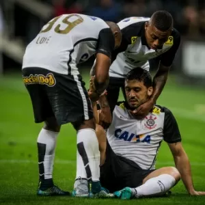 Vídeo: Flamengo é vítima de racismo da torcida do Olimpia