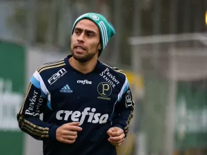 Ex-Palmeiras Valdívia é detido por suposto crime sexual e diz: 'Consensual'