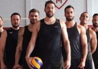 Time gay de vôlei tem ajuda de campeãs olímpicas e tenta disputar Mundial