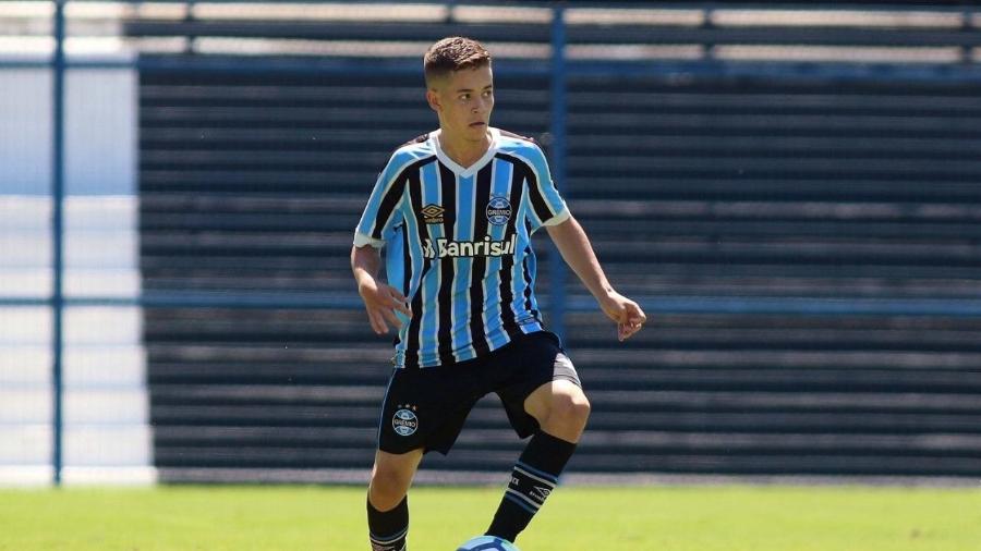 Pedro Lucas, meia do time sub-17 do Grêmio - Divulgação
