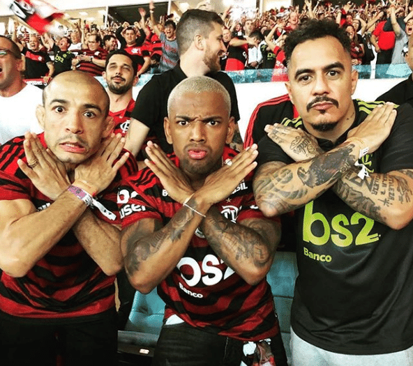 Aldo, Nego do Borel e D2 comemoram vitória do Flamengo