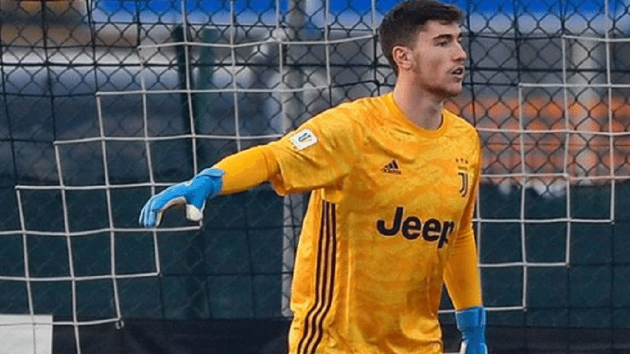 Franco Israel tem 19 anos, é uruguaio e apontado como "novo Buffon"  - Reprodução/Instagram