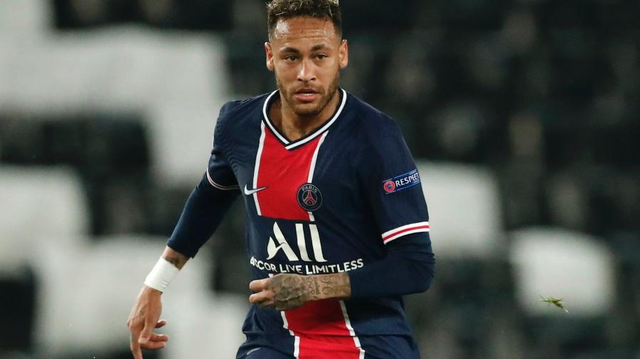 Neymar em jogo da Liga dos Campeões pelo PSG - BENOIT TESSIER/REUTERS