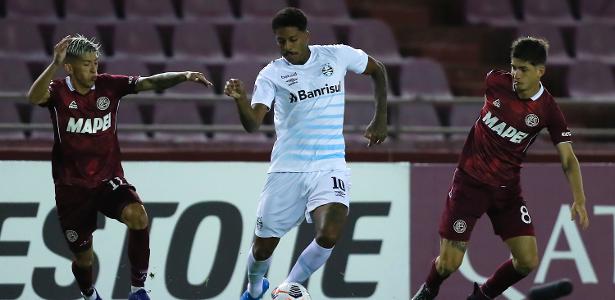 Gremio Em Segundo Jogo Tiago Nunes Muda Posicionamento Do Meio Campo