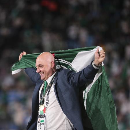 Mauricio Galiotte presidente do Palmeiras comemora vitoria ao final da partida contra o Flamengo no estadio Centenario  - Ettore Chiereguini/AGIF