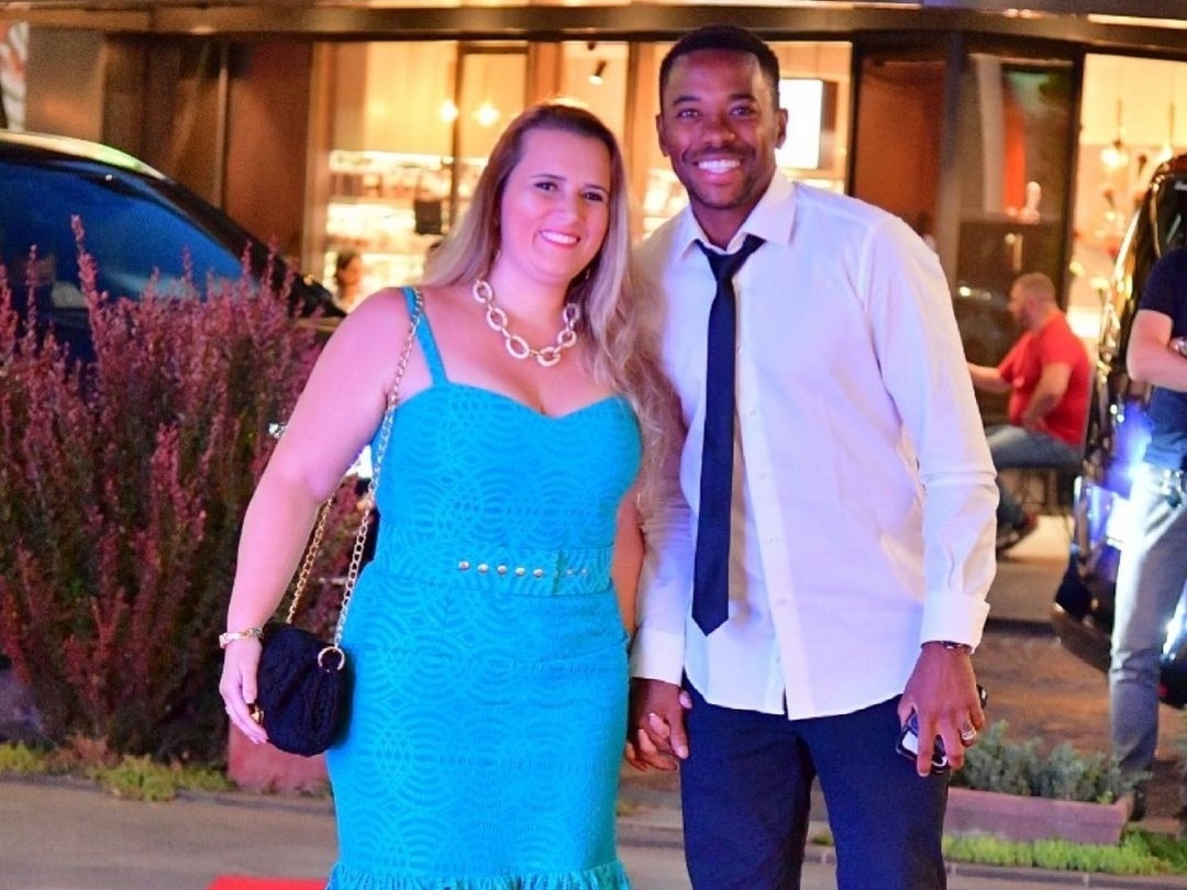Vivian Guglielmetti: quem é a esposa de Robinho e como é o casamento?