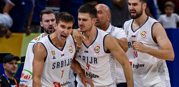 Brasil vence Canadá de maneira heroica e segue vivo no Mundial de Basquete  2023