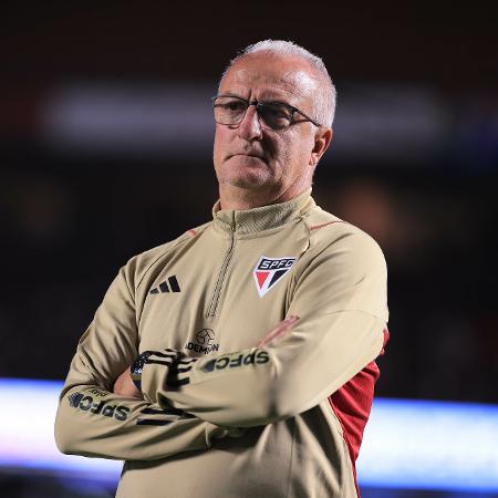 Dorival Junior, técnico do São Paulo, no jogo contra o Fortaleza, pelo Brasileirão