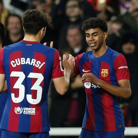 Yamal comemora gol marcado pelo Barcelona contra o Mallorca pelo Campeonato Espanhol