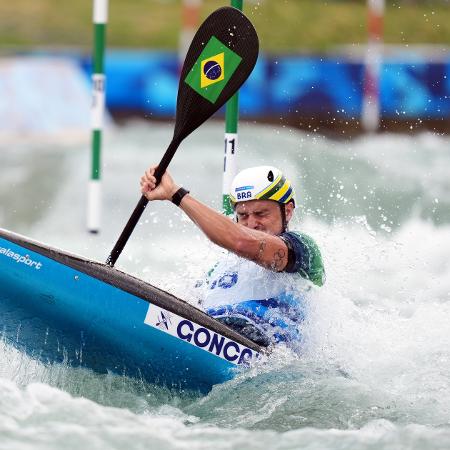 Pepê Gonçalves durante a semifinal do K1 na canoagem slalom das Olimpíadas de Paris