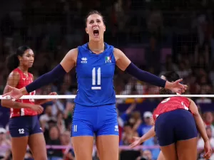 Itália atropela, leva ouro no vôlei feminino e complica EUA contra a China