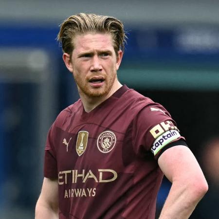 De Bruyne em ação durante Everton x Manchester City, duelo do Campeonato Inglês - Paul ELLIS / AFP