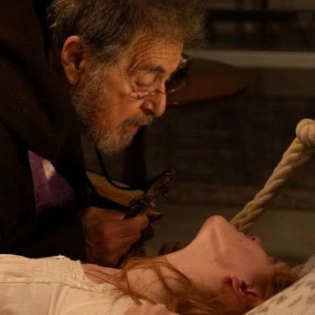 Al Pacino e Abigail Cowen em ação no filme 'O Ritual' Al Pacino e Abigail Cowen em ação no filme 'O Ritual'