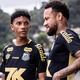 Neymar e Robinho Jr se desentendem, mas Santos v&ecirc; situa&ccedil;&atilde;o com naturalidade