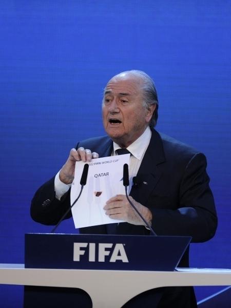 Presidente da Fifa, Joseph Blatter anuncia Qatar como sede da Copa de 2022 - AFP