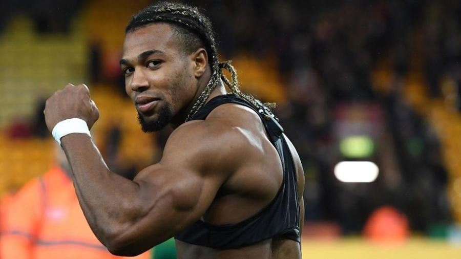 Adama Traoré, atacante "fortão" do Wolves, está na mira de vários clubes - Getty Images