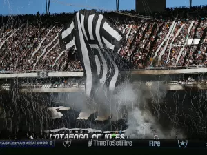 Torcida do Botafogo esgota setor exclusivo da final da Libertadores