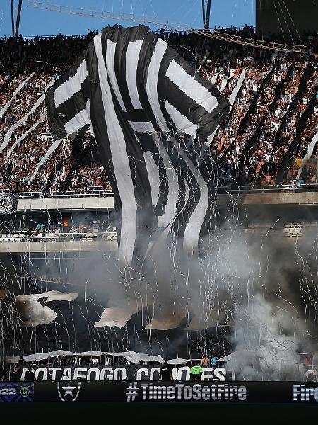 Torcida do Botafogo irá comparecer em peso ao estádio Monumental de Nuñez para final da Libertadores