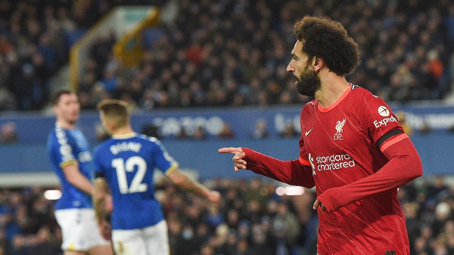 Mohamed Salah, do Liverpool, comemora gol marcado diante do Everton, pelo Campeonato Inglês 2021/22 - John Powell/Getty