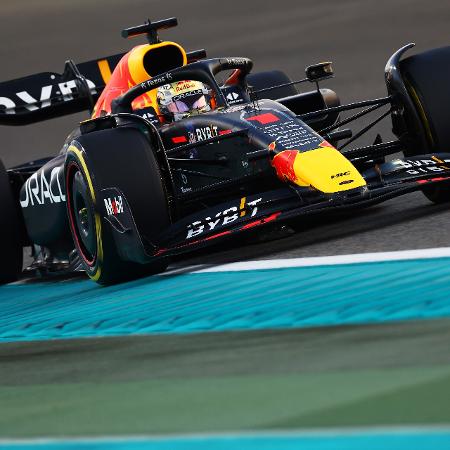 Max Verstappen, neste domingo, durante o GP de Abu Dhabi - Mark Thompson/Getty Images