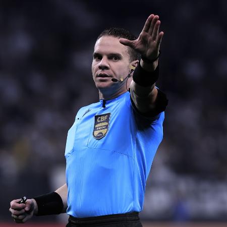 Árbitro Gustavo Ervino Bauermann Árbitro Gustavo Ervino Bauermann
