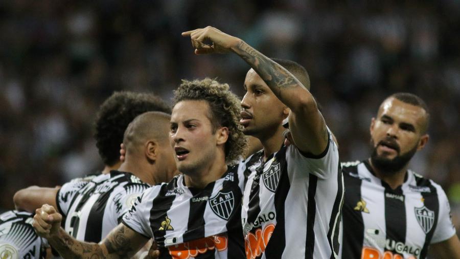 Jair comemora gol do Atlético-MG contra o Botafogo - Fernando Moreno/AGIF