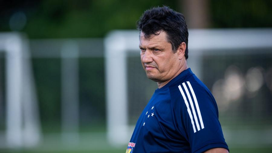 Treinador aguarda diretoria e admite necessidade de ter um armador de jogadas no time do Cruzeiro - Bruno Haddad/Cruzeiro