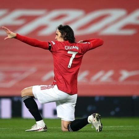 Cavani comemora gol pelo Manchester United contra o Everton - Alex Pantling / POOL / AFP