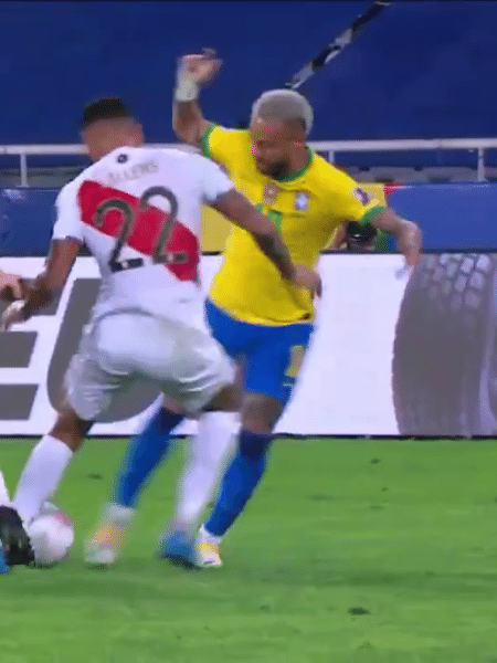 Neymar deu caneta em defensor peruano antes de dar uma assistência para Lucas Paquetá abrir o placar para o Brasil - Reprodução/Twitter@CopaAmerica